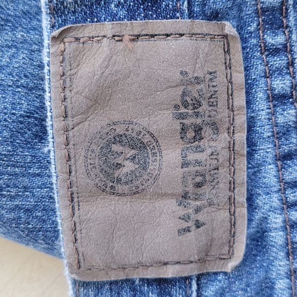 Wrangler Jeans - Picture 7 of 9